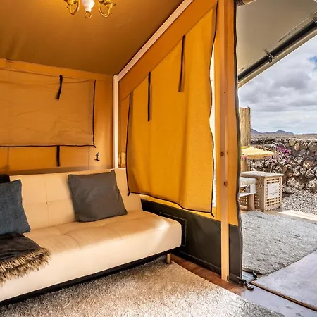 בית נופש Camping Luxury Tent - Romantic Getaway
